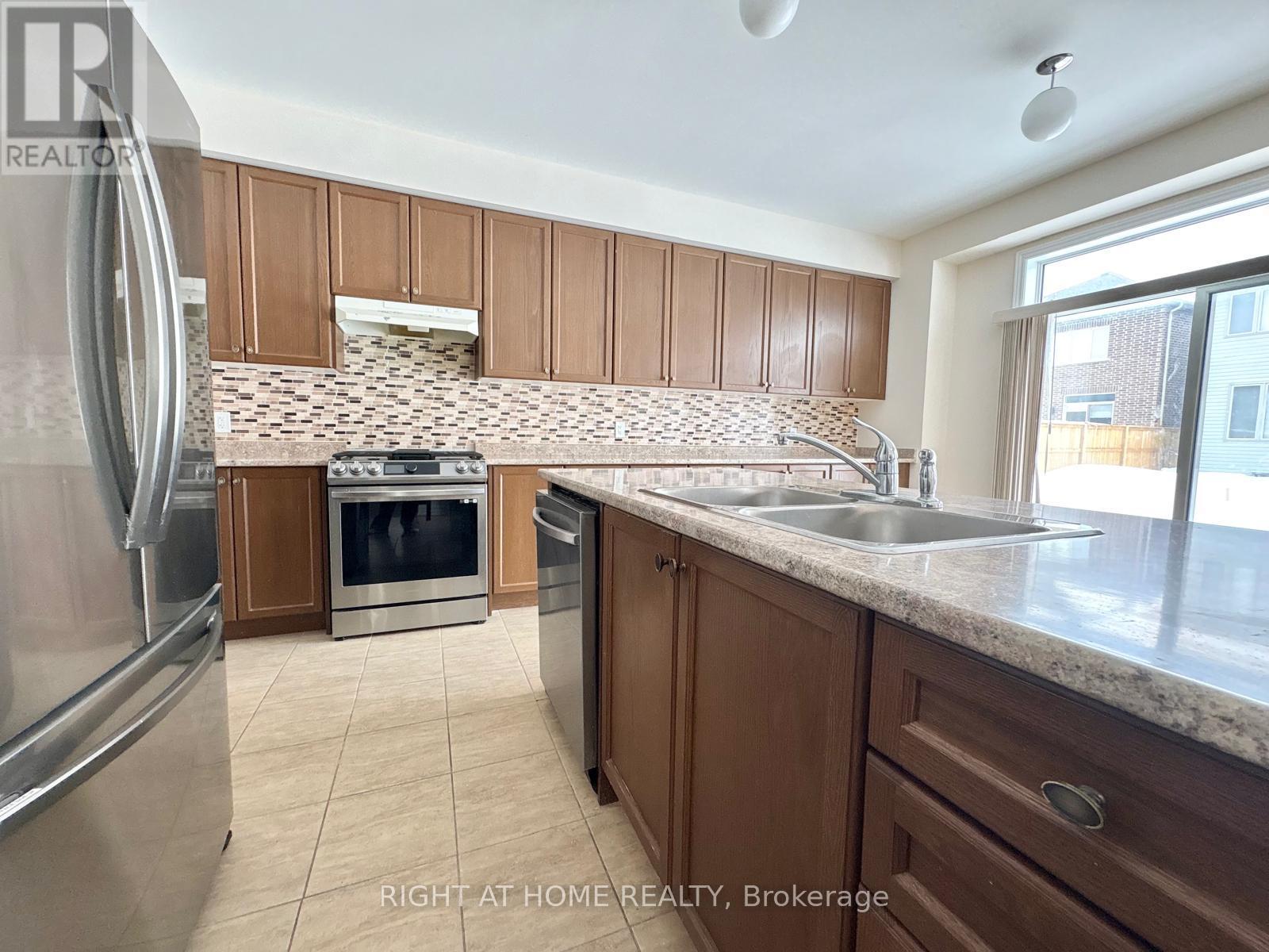 675 Anishinaabe Drive, Shelburne, Ontario  L9V 3Y5 - Photo 8 - X12808994