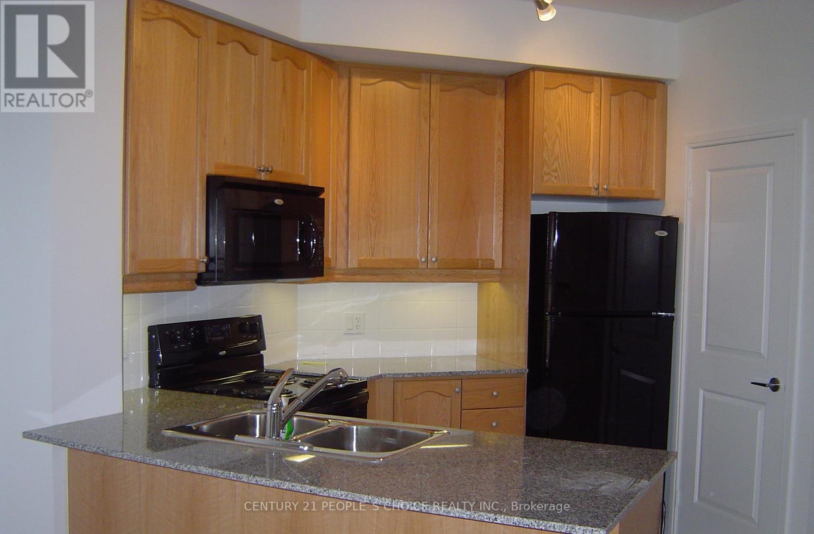 1504 - 70 Absolute Avenue, Mississauga, Ontario  L4Z 0A4 - Photo 4 - W12808322