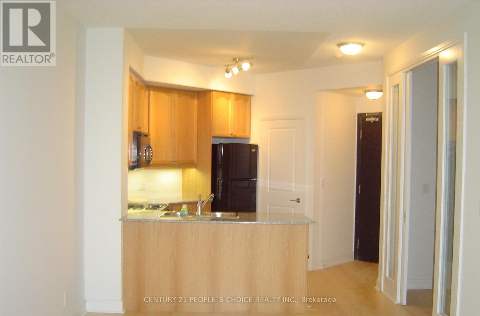 1504 - 70 Absolute Avenue, Mississauga, Ontario  L4Z 0A4 - Photo 7 - W12808322