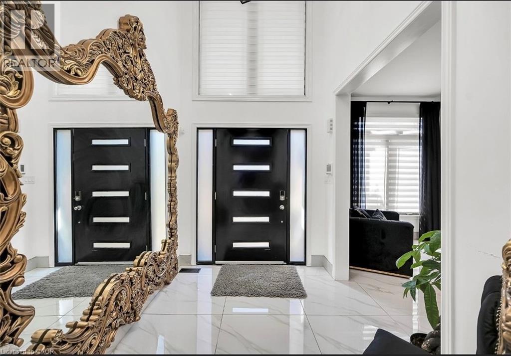 137 Diiorio Circle, Ancaster, Ontario  L9K 1T3 - Photo 2 - 40806732