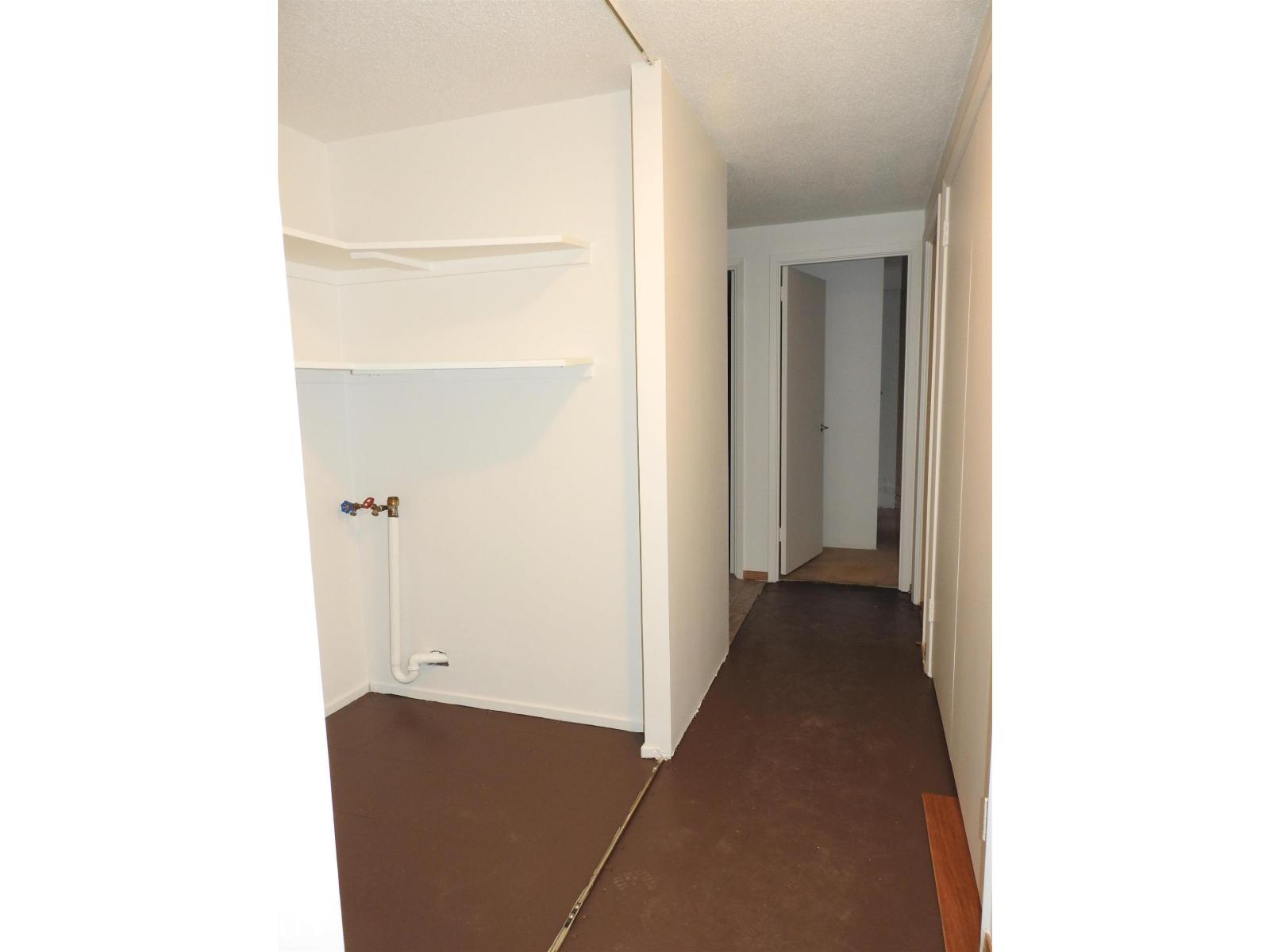 #105 10160 115 St Nw, Edmonton, Alberta  T5K 1T6 - Photo 19 - E4471178