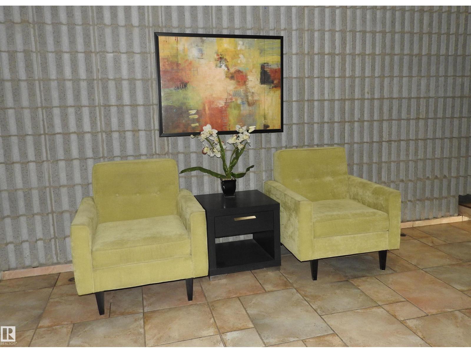 #105 10160 115 St Nw, Edmonton, Alberta  T5K 1T6 - Photo 6 - E4471178