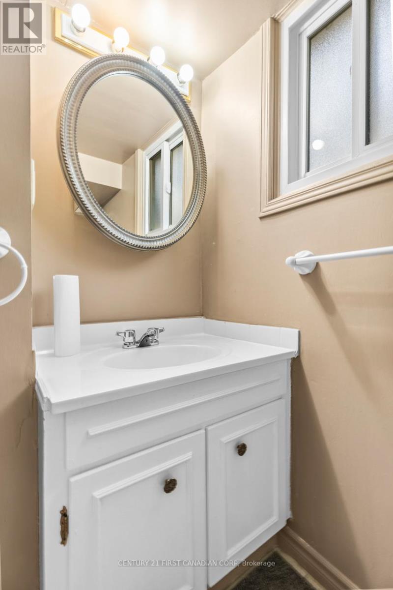 383 Magnolia Crescent, London East, Ontario  N5Y 4T1 - Photo 20 - X12809030