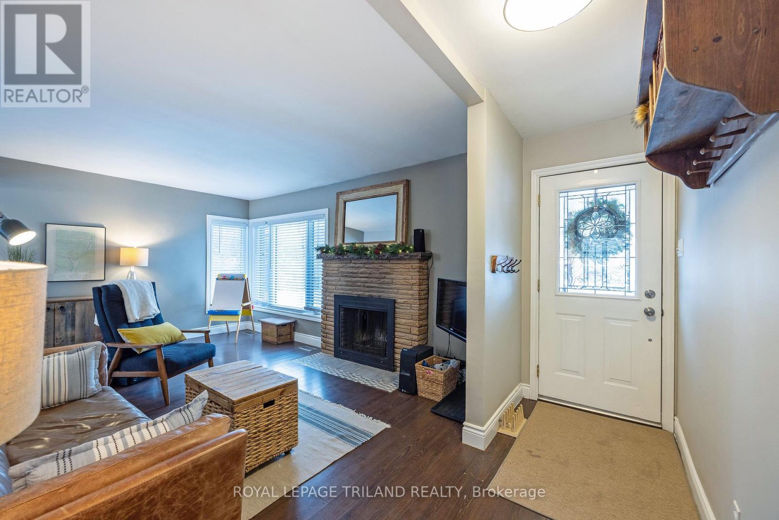 662 Eden Avenue, London South, Ontario  N6C 2Z7 - Photo 4 - X12809034