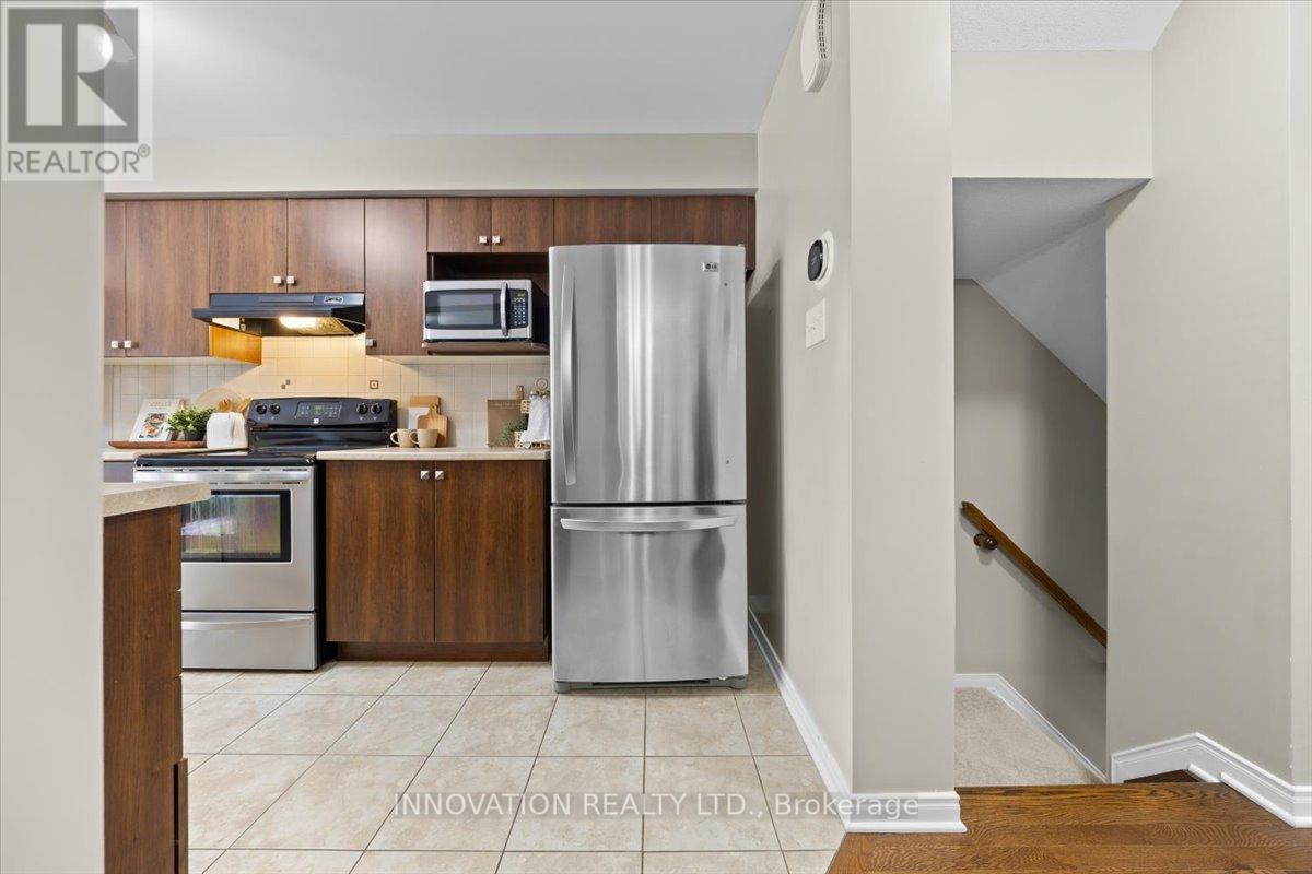 410 Heathrow Private, Ottawa, Ontario  K2S 0M9 - Photo 12 - X12809038