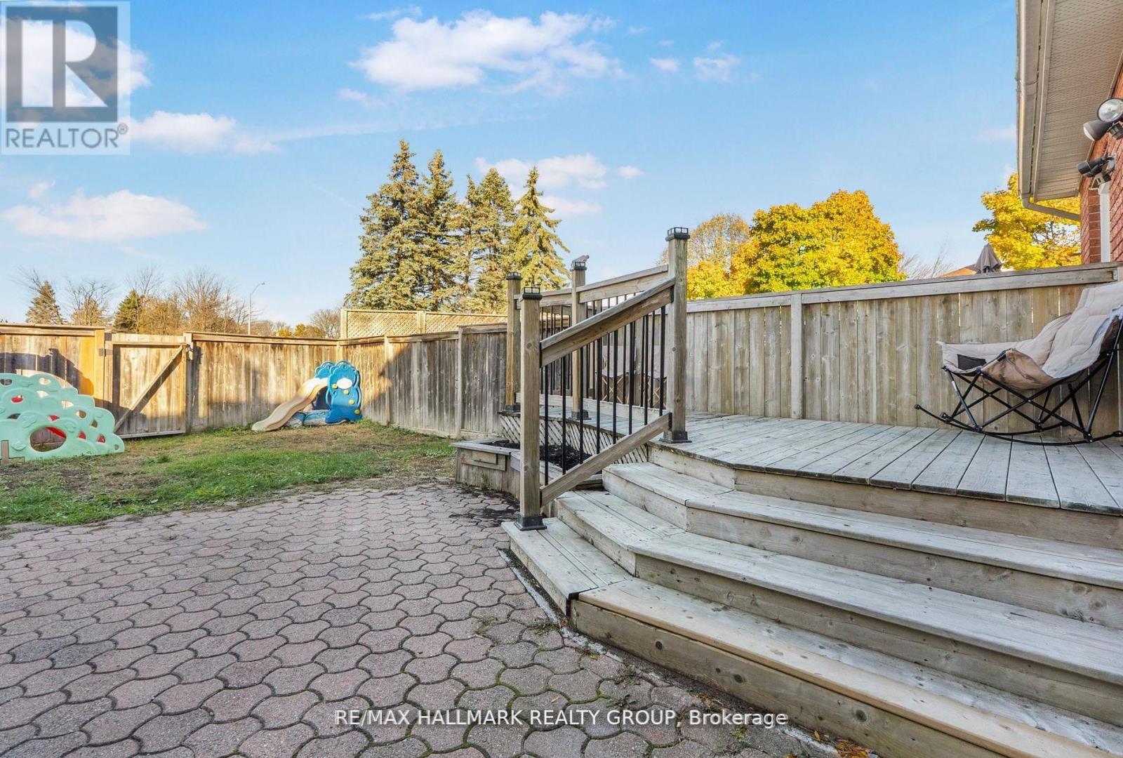 93 Cedarock Drive, Ottawa, Ontario  K2M 2H5 - Photo 25 - X12809044