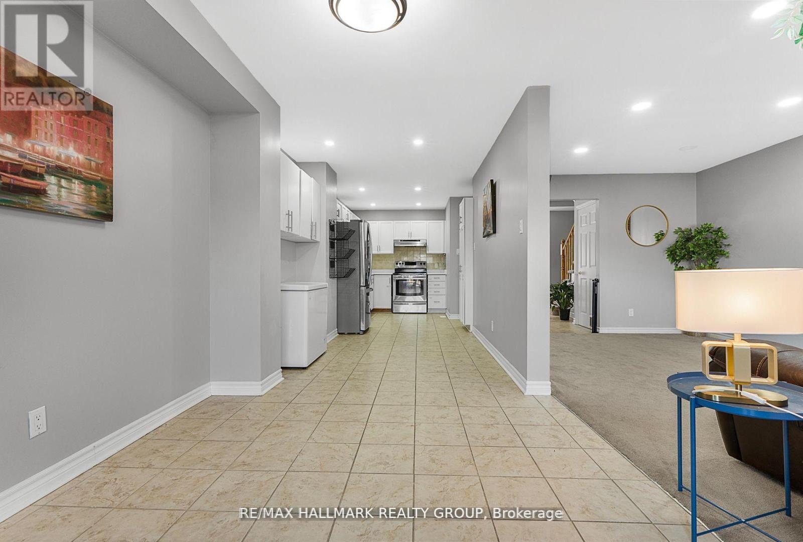 93 Cedarock Drive, Ottawa, Ontario  K2M 2H5 - Photo 6 - X12809044