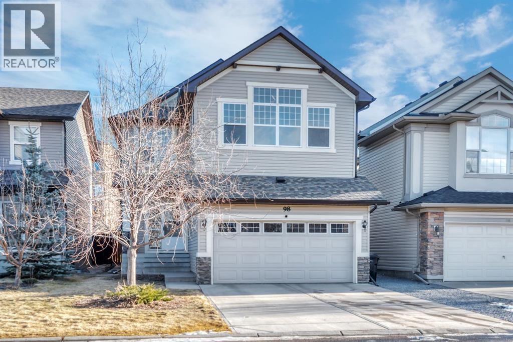 98 Pantego Road NW, Calgary, Alberta