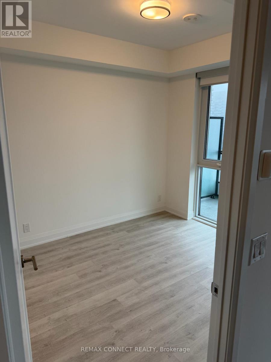 2207 - 65 Broadway Avenue, Toronto, Ontario  M4P 1T9 - Photo 12 - C12809020