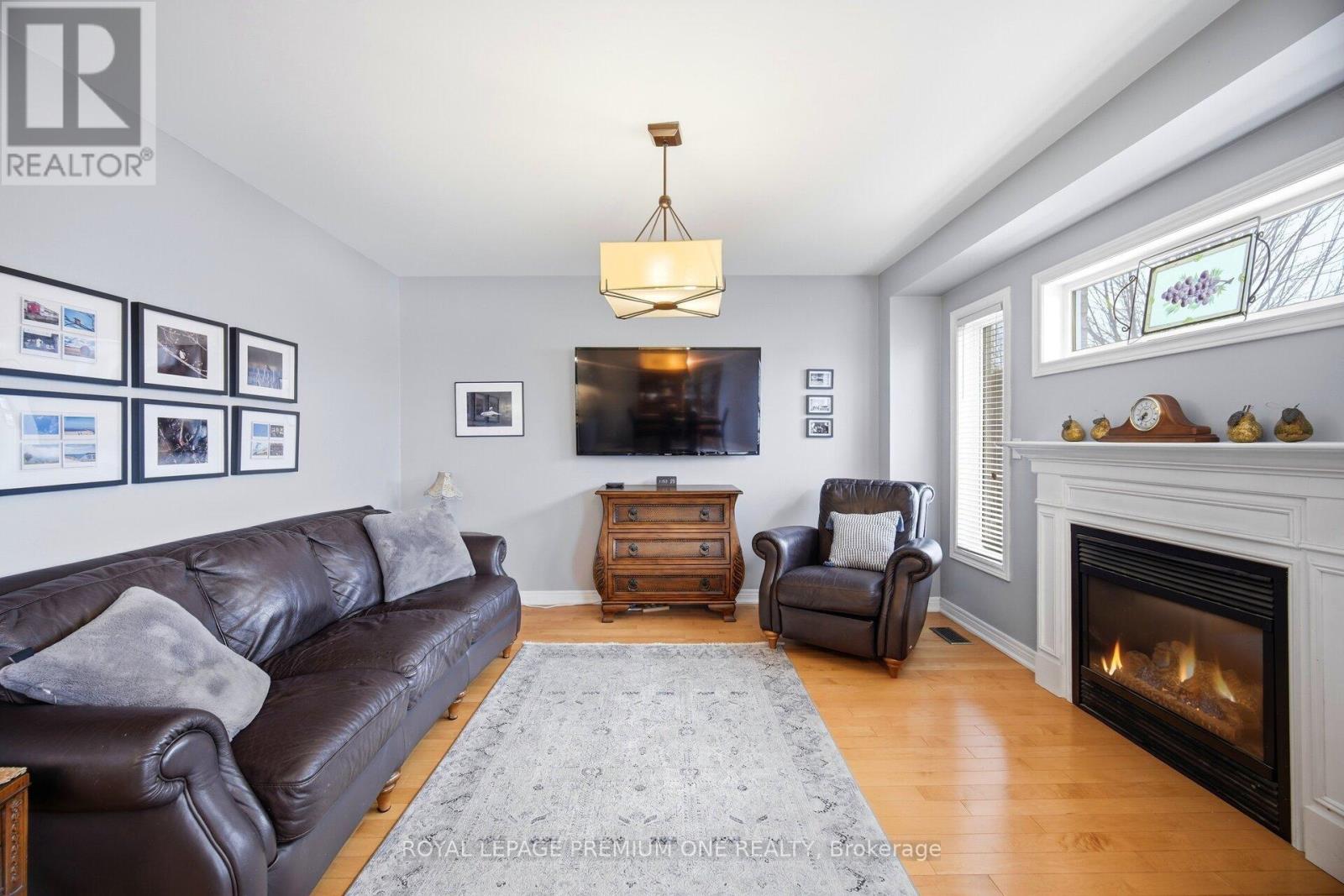 99 Royal Pine Avenue, Vaughan, Ontario  L4H 1S8 - Photo 16 - N12809054