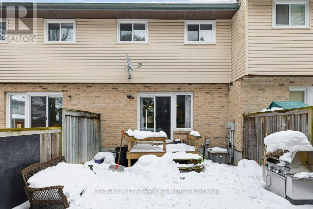 28 St Paul's Place, Kingston, Ontario  K7M 7S3 - Photo 25 - X12801316