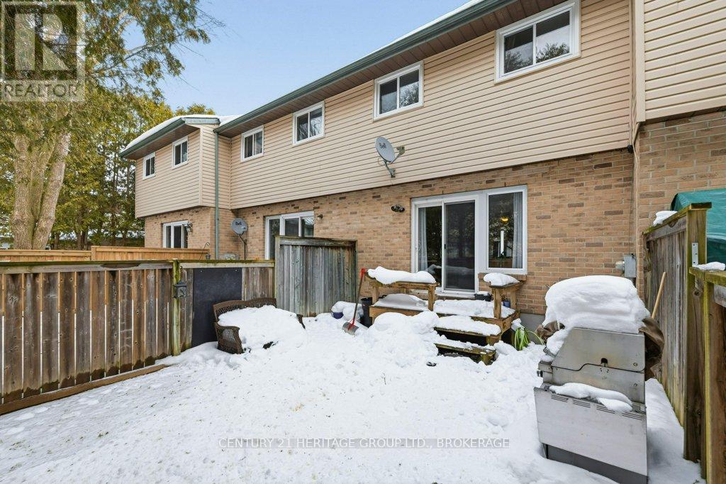28 St Paul's Place, Kingston, Ontario  K7M 7S3 - Photo 26 - X12801316