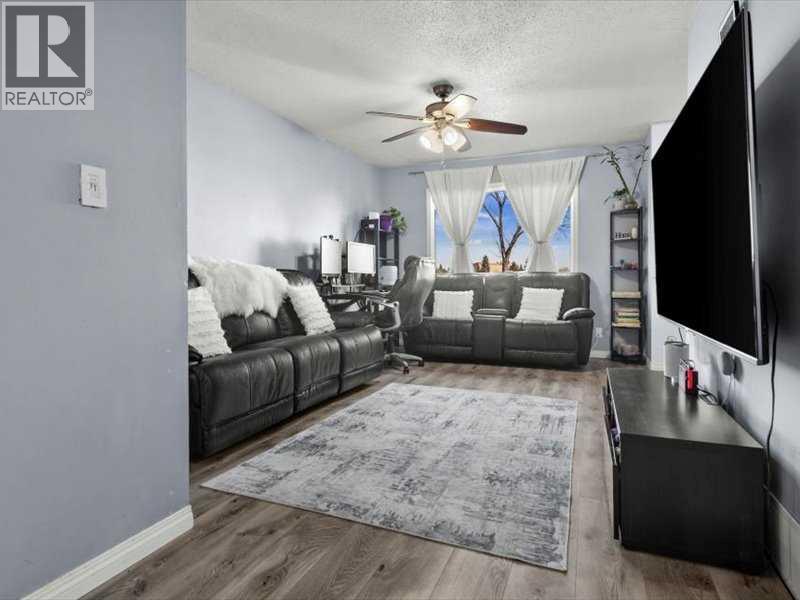 37, 6100 4 Avenue Ne, Calgary, Alberta  T2A 5Z8 - Photo 2 - A2285421