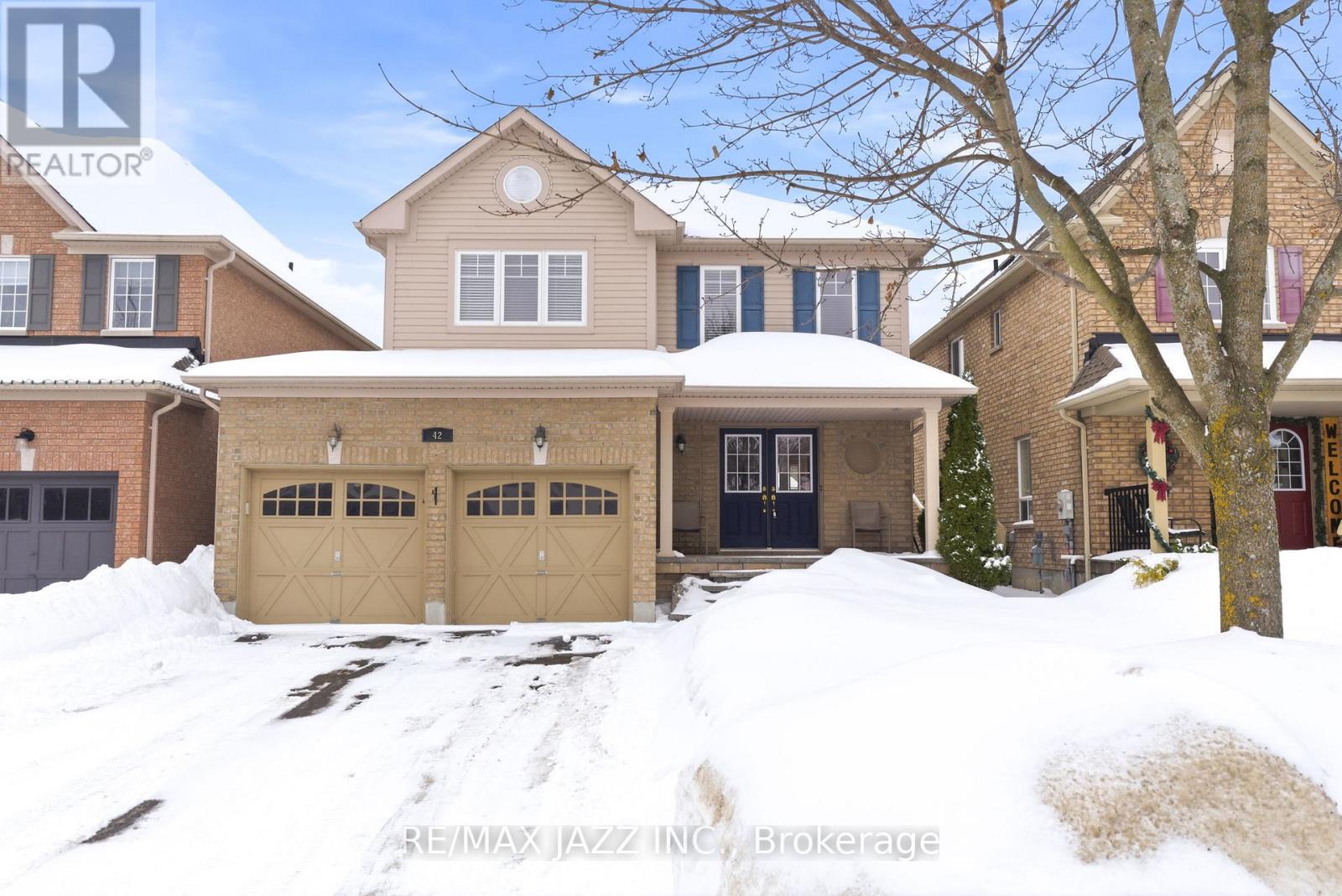 42 Russell Barton Lane, Uxbridge, Ontario  L9P 1Z2 - Photo 1 - N12809080