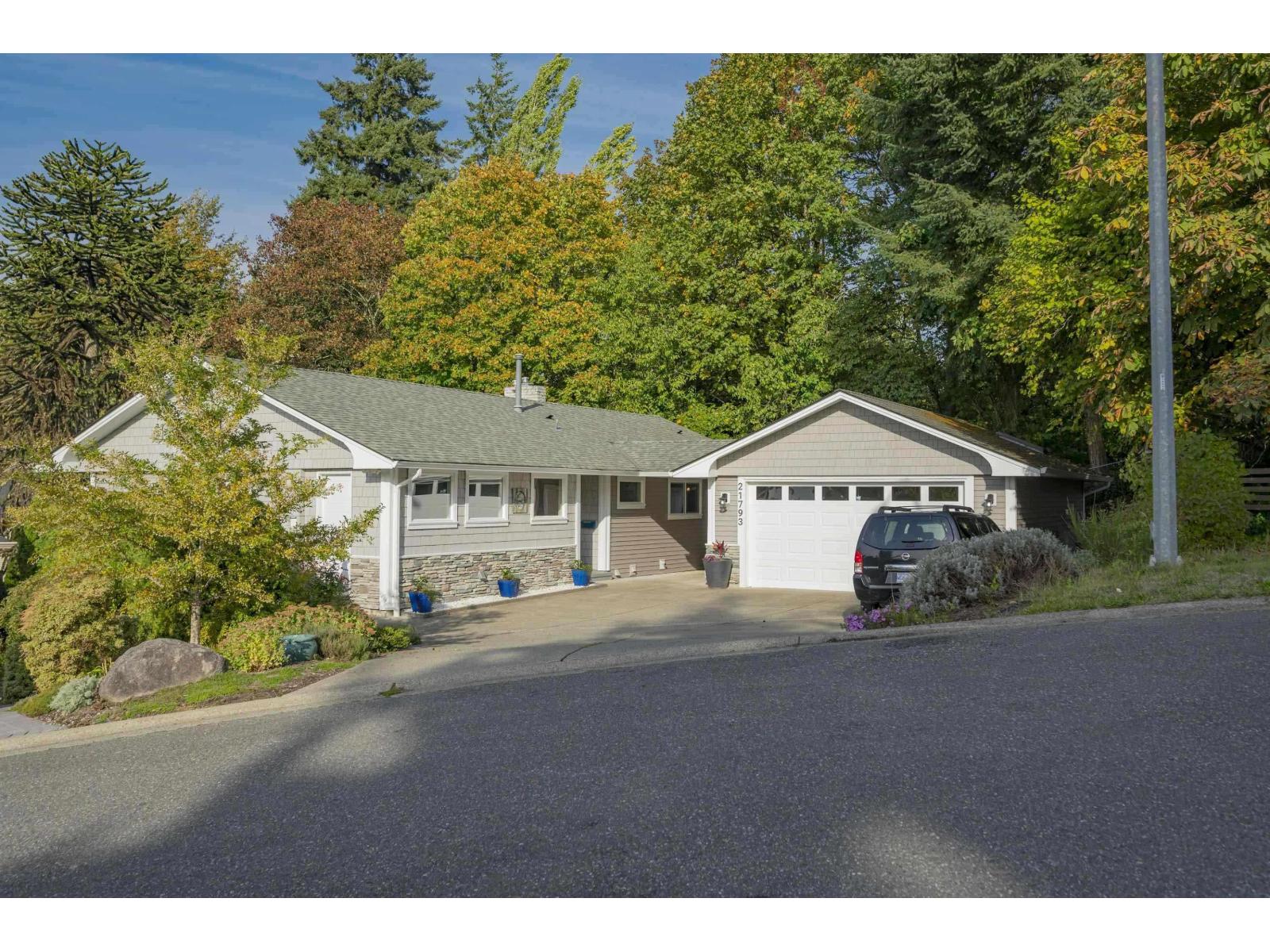 21793 48a Avenue, Langley, British Columbia  V3A 3P7 - Photo 12 - R3081840