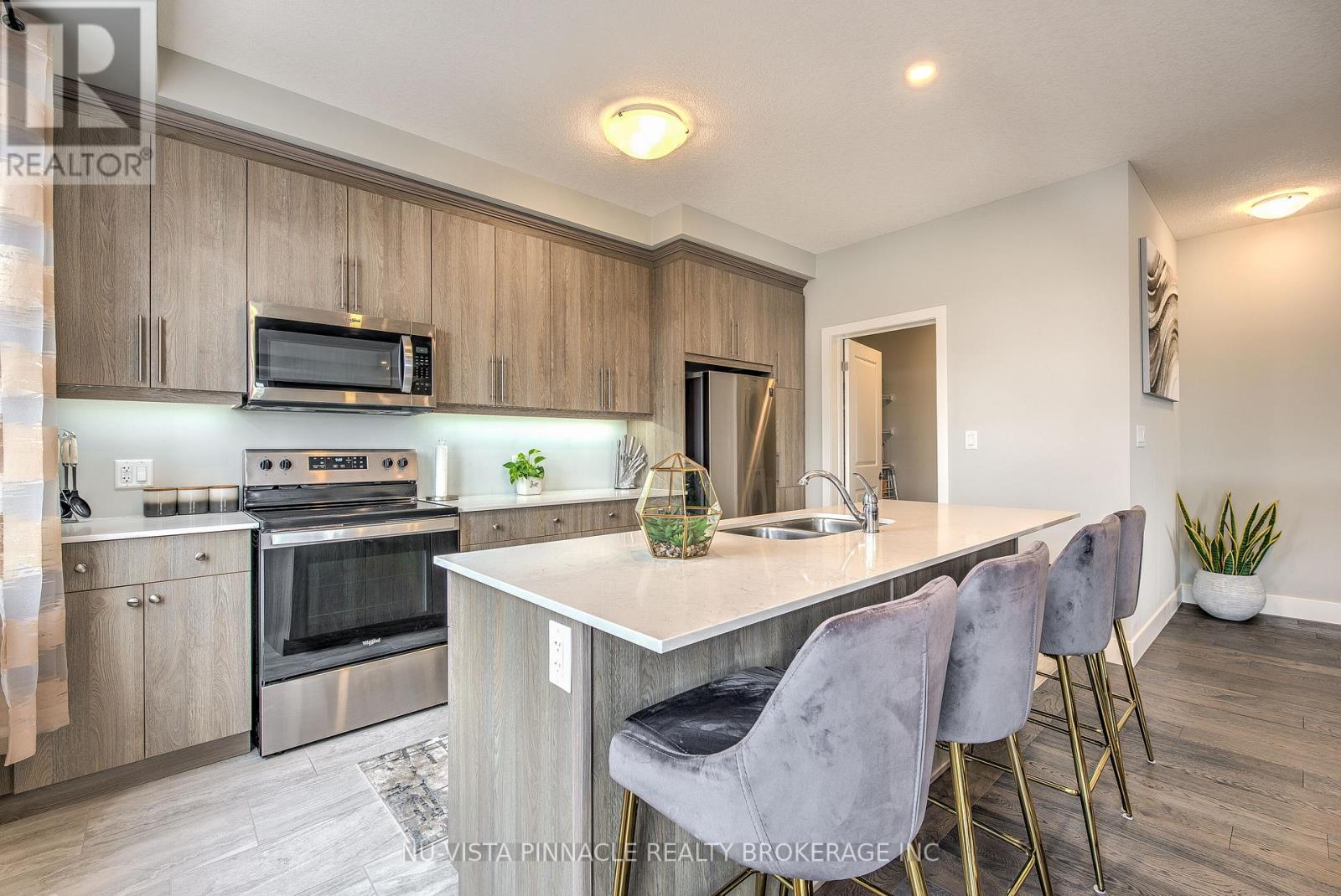 188 - 177 Edgevalley Road, London East, Ontario  N5V 0C5 - Photo 18 - X12809102