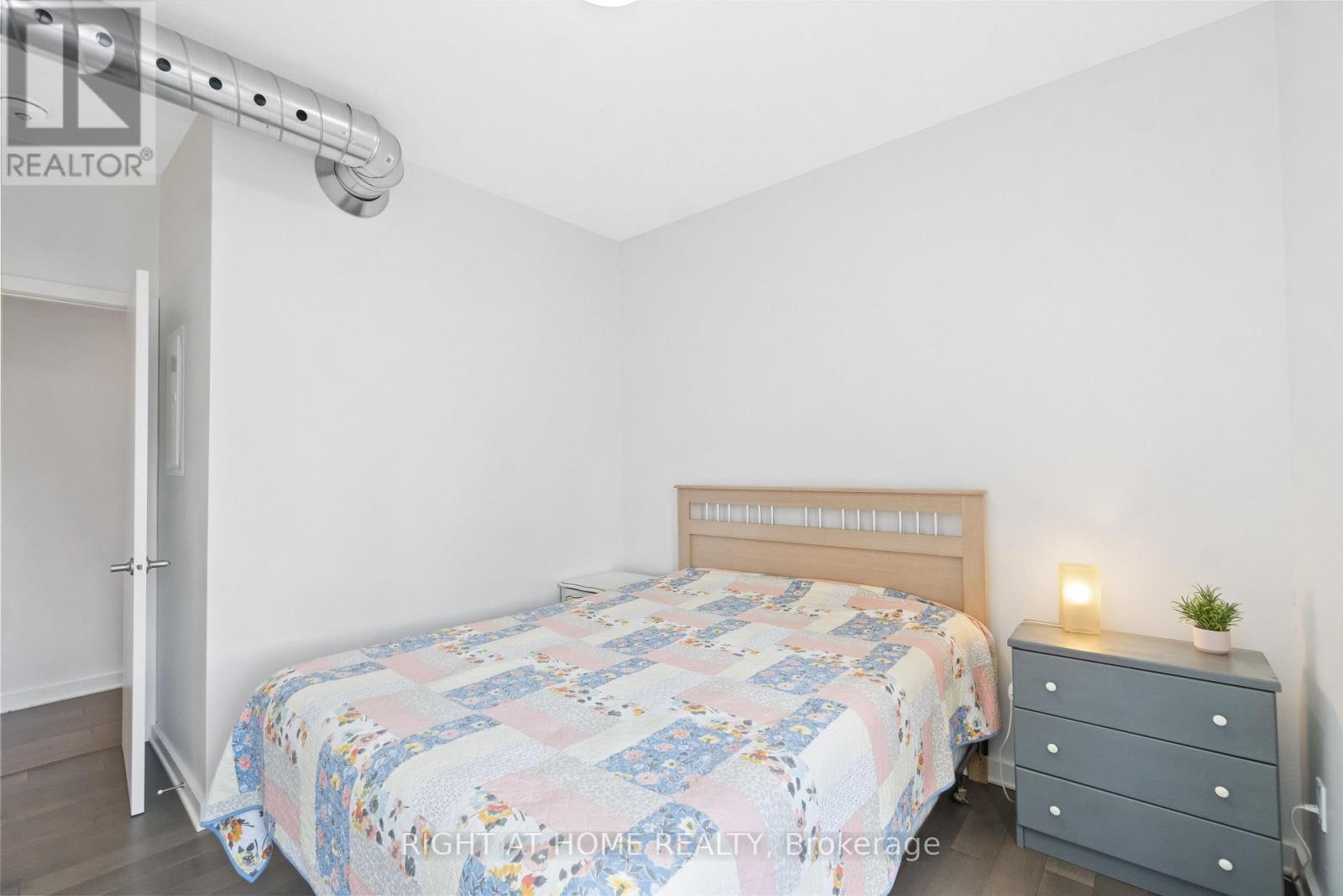 305 - 22 Perkins Street, Ottawa, Ontario  K1R 7G5 - Photo 13 - X12809074