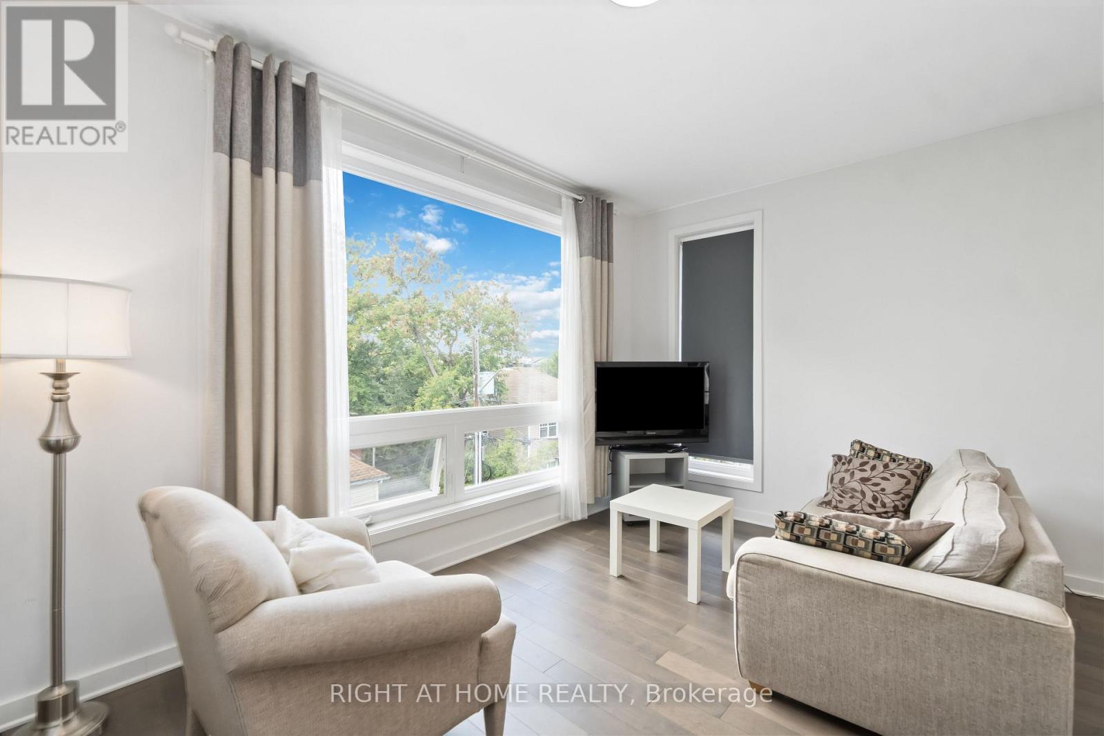 305 - 22 Perkins Street, Ottawa, Ontario  K1R 7G5 - Photo 7 - X12809074