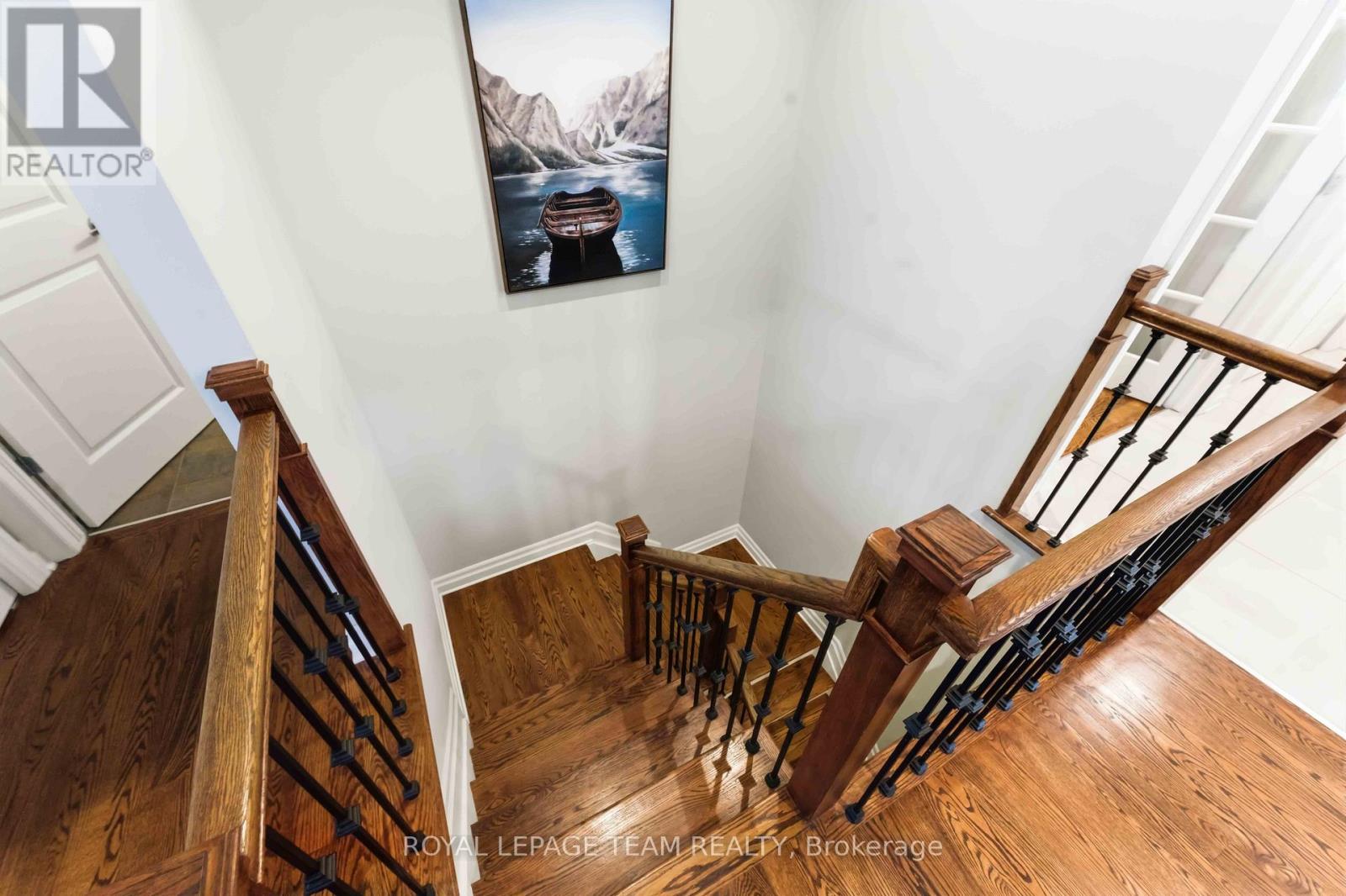 6 Waterford Way, Ottawa, Ontario  K2E 7V4 - Photo 25 - X12809124