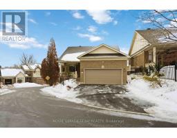 6 WATERFORD WAY, Ottawa, Ontario
