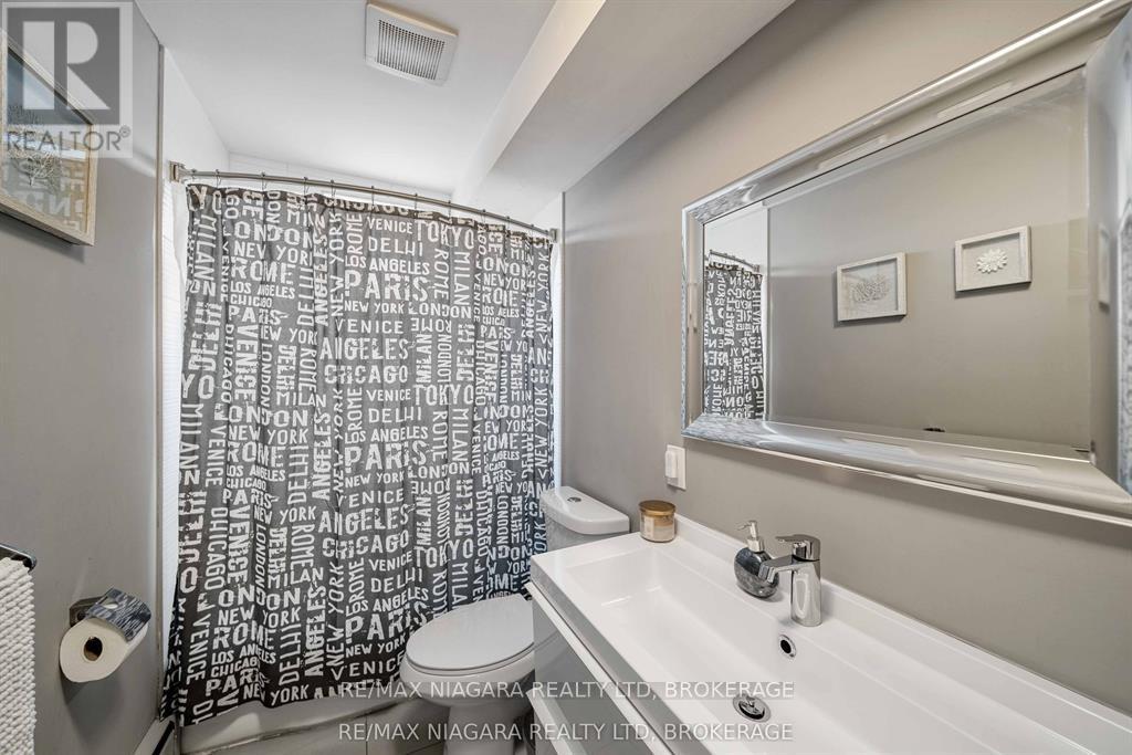 8 - 4538 Huron Street, Niagara Falls, Ontario  L2E 2H3 - Photo 9 - X12809090