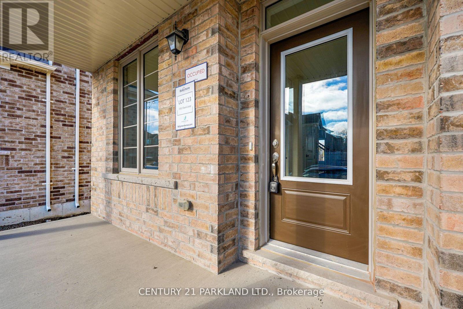 1352 Davis Loop, Innisfil (Lefroy), Ontario  L0L 1W0 - Photo 2 - N12805010