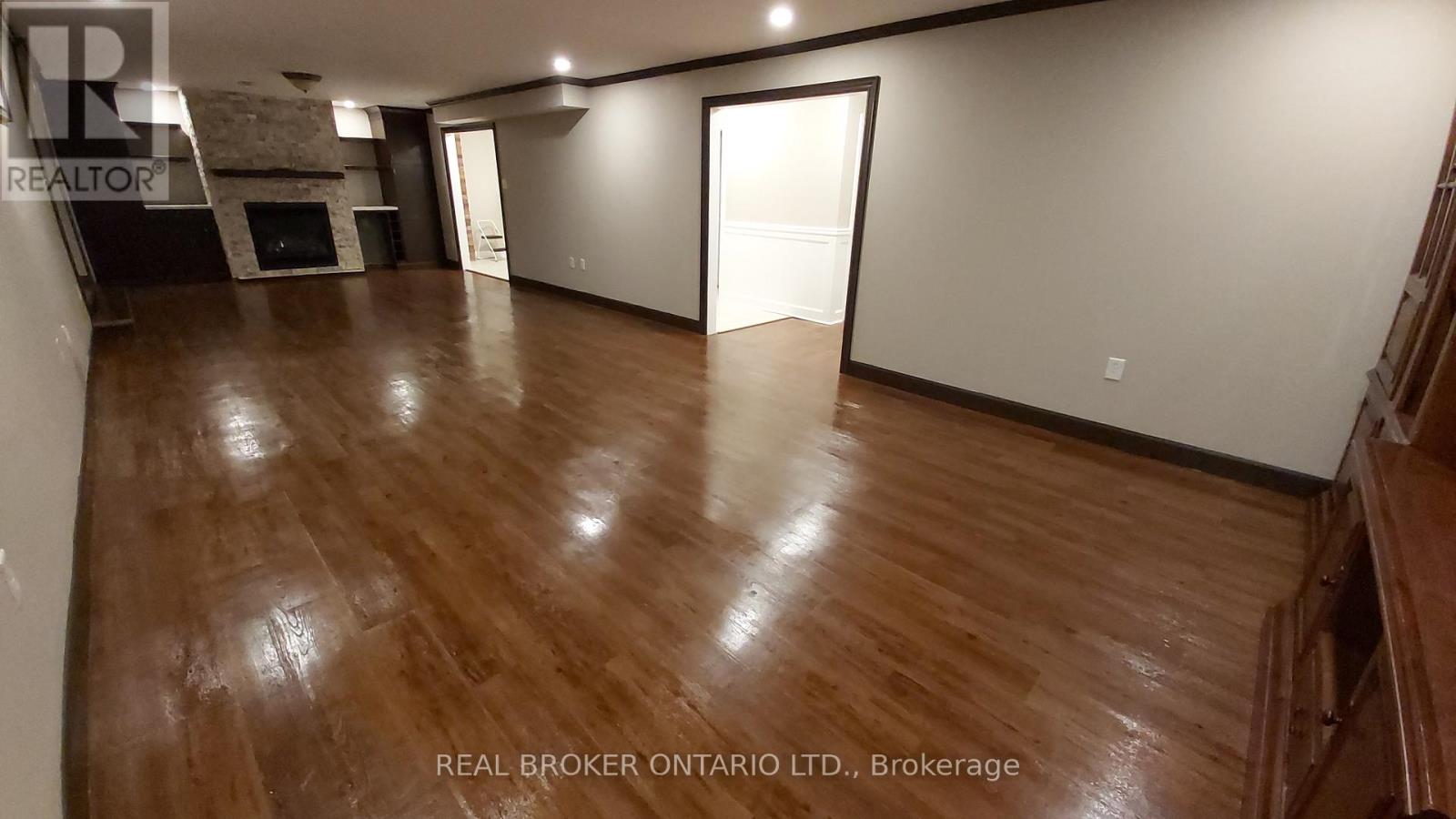 118 Sandringham Drive, Barrie, Ontario L4M 7J5 - Photo 20 - S12748970