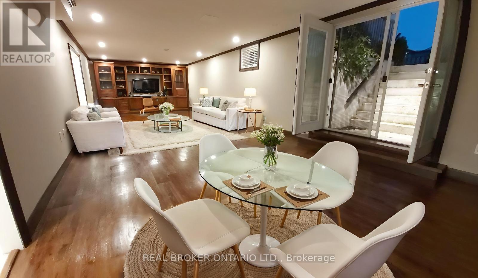 118 Sandringham Drive, Barrie, Ontario L4M 7J5 - Photo 16 - S12748970