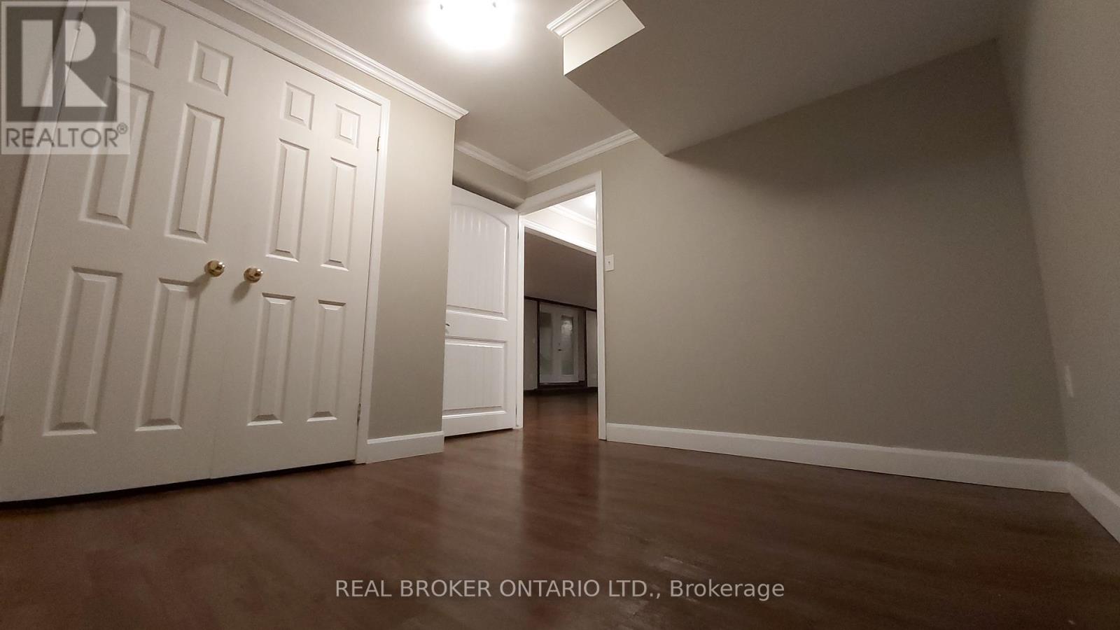 118 Sandringham Drive, Barrie, Ontario L4M 7J5 - Photo 27 - S12748970