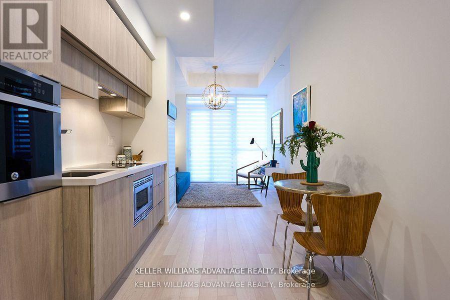 501 - 39 Roehampton Avenue, Toronto (Mount Pleasant West), Ontario  M4P 0G1 - Photo 5 - C12809066