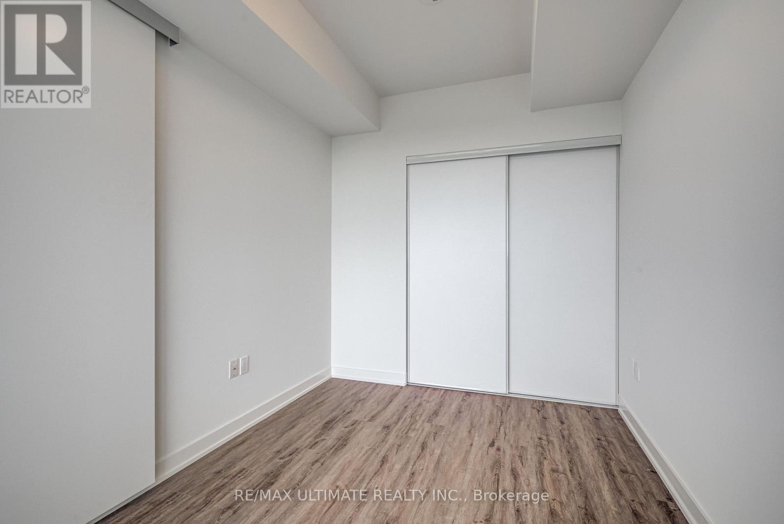 1601 - 15 Queens Quay E, Toronto, Ontario  M5E 0A4 - Photo 11 - C12809078