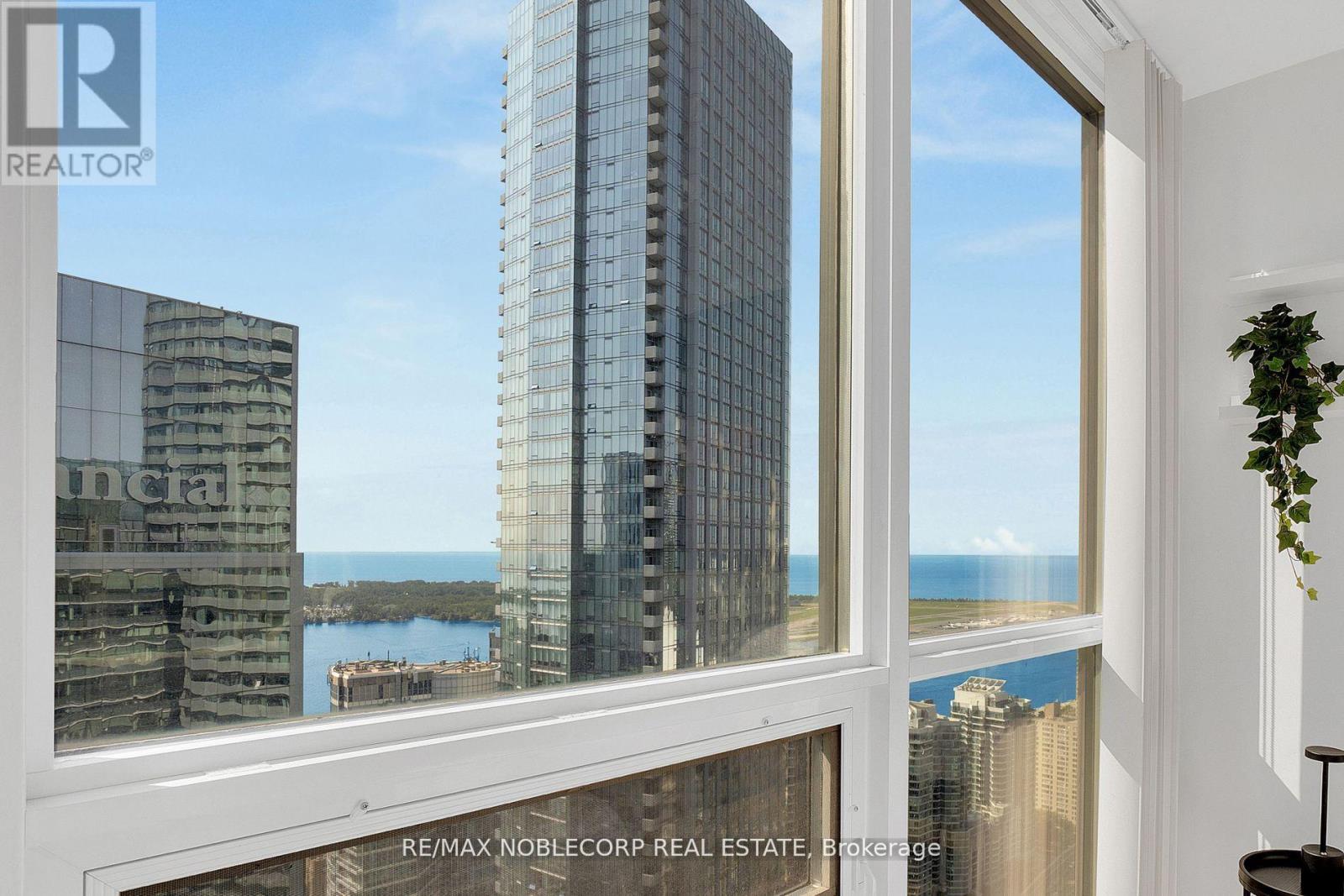 4407 - 55 Bremner Boulevard, Toronto, Ontario  M5J 0A6 - Photo 12 - C12809110