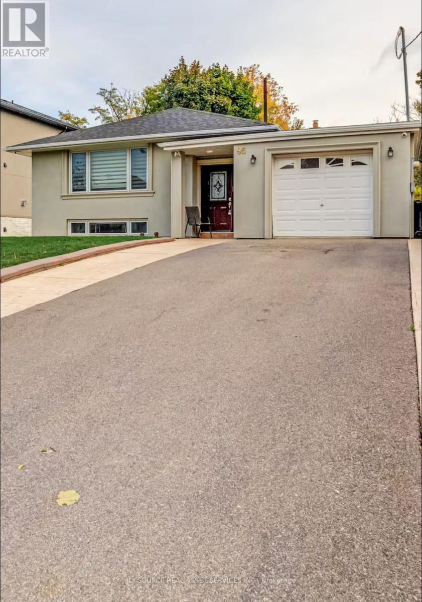 Main Fl - 96 Wyndcliff Crescent, Toronto, Ontario  M4A 2K2 - Photo 2 - C12809112