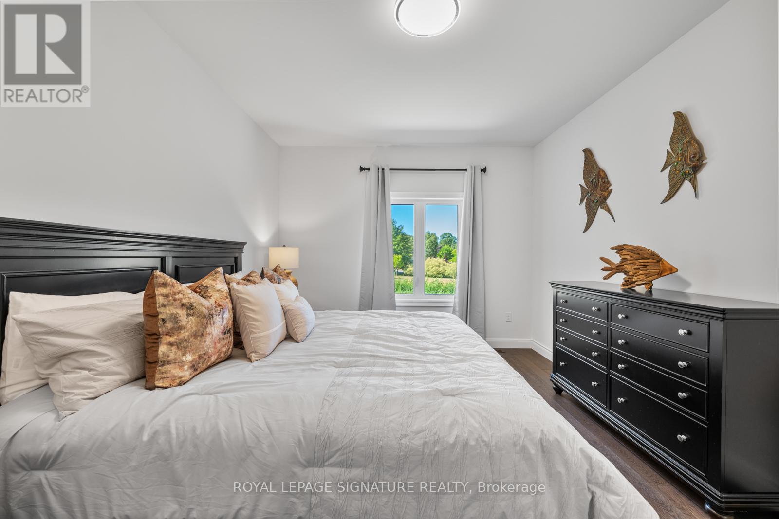 8 Misty Ridge Road, Wasaga Beach, Ontario  L9Z 0R8 - Photo 33 - S12809122