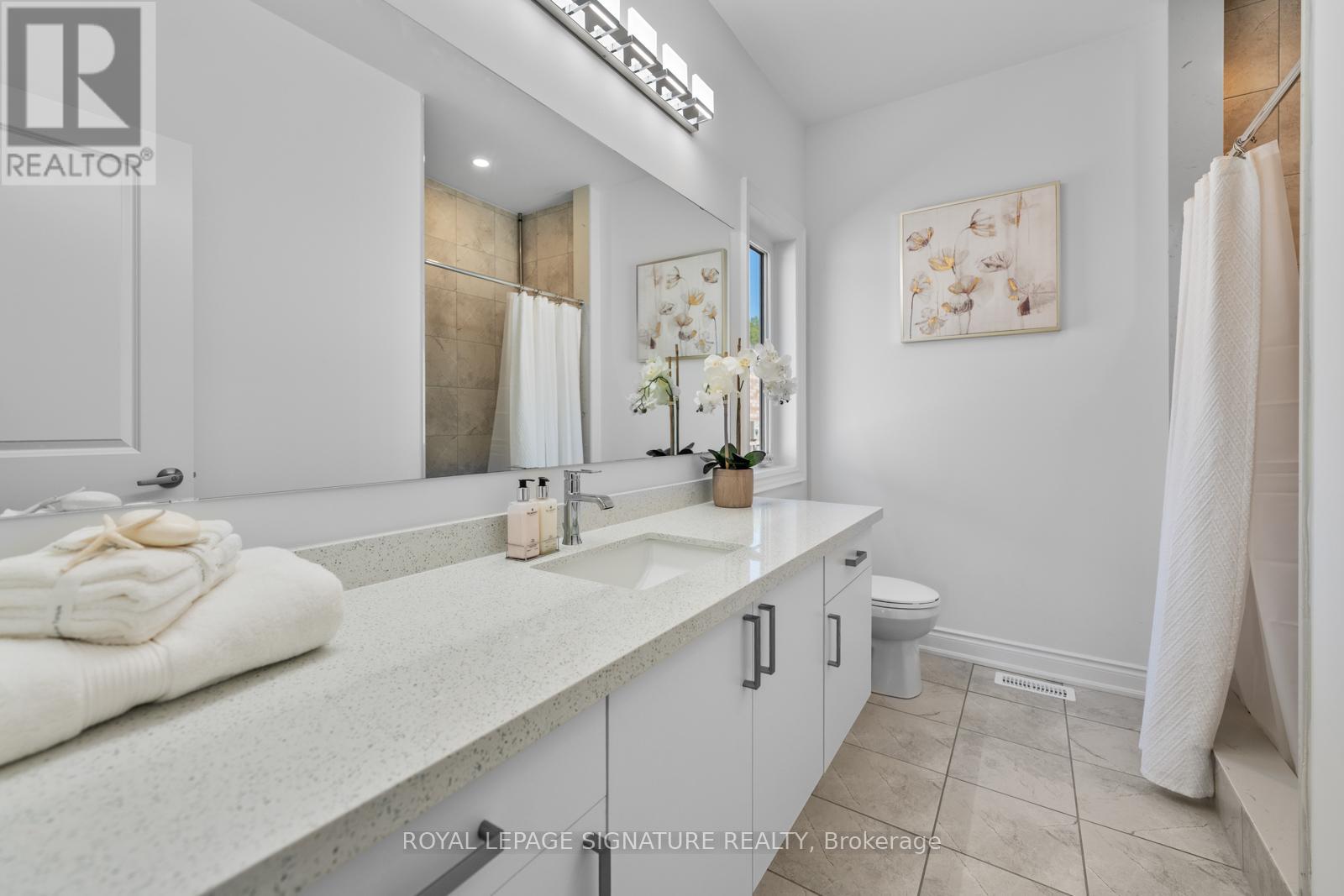 8 Misty Ridge Road, Wasaga Beach, Ontario  L9Z 0R8 - Photo 34 - S12809122