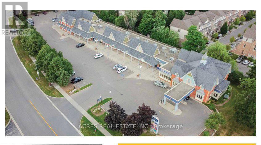 2025 William O'connell Boulevard, Burlington, Ontario  L7M 4E4 - Photo 2 - W12809072