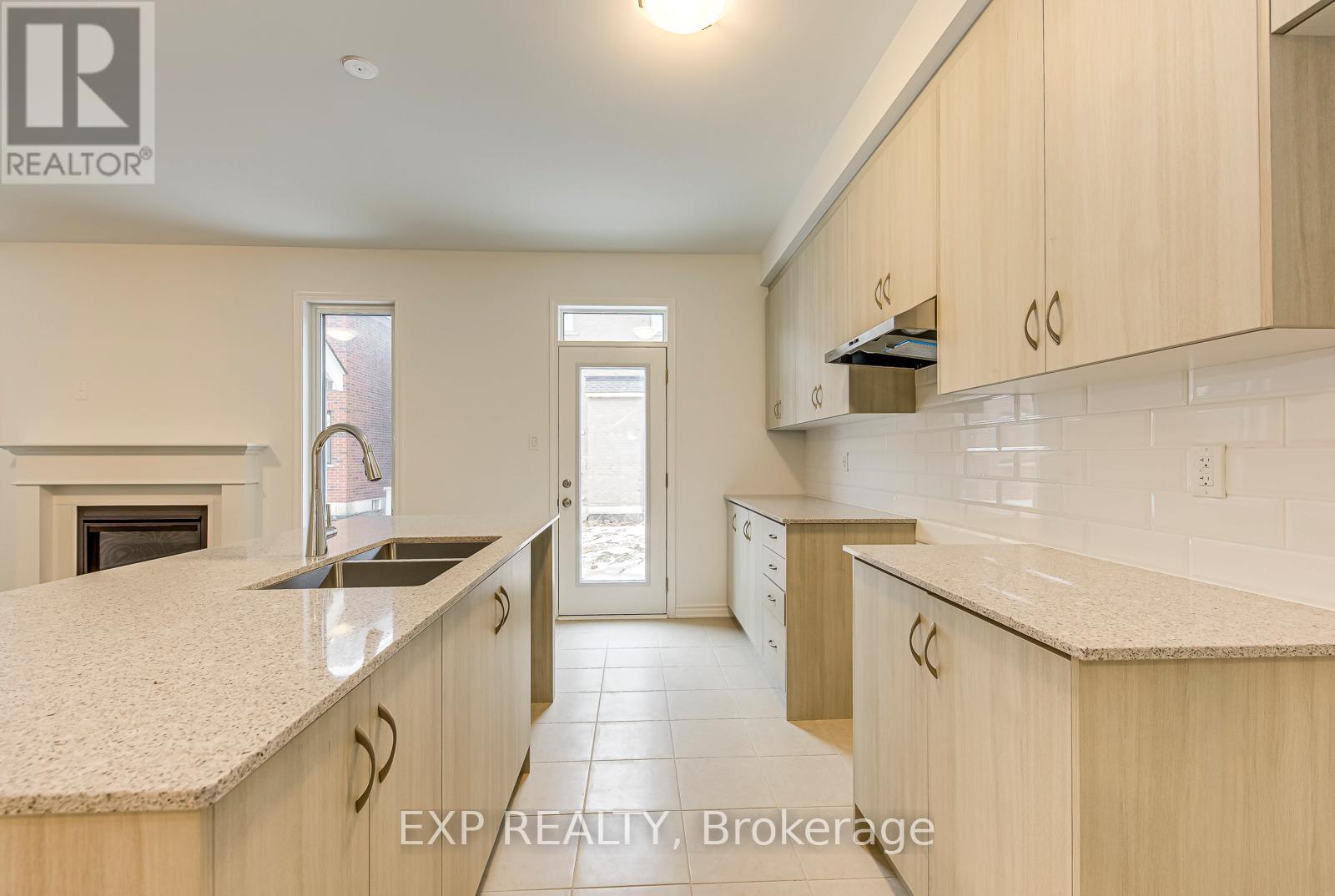 1313 Whitlock Avenue, Milton, Ontario  L9E 2H1 - Photo 12 - W12809084