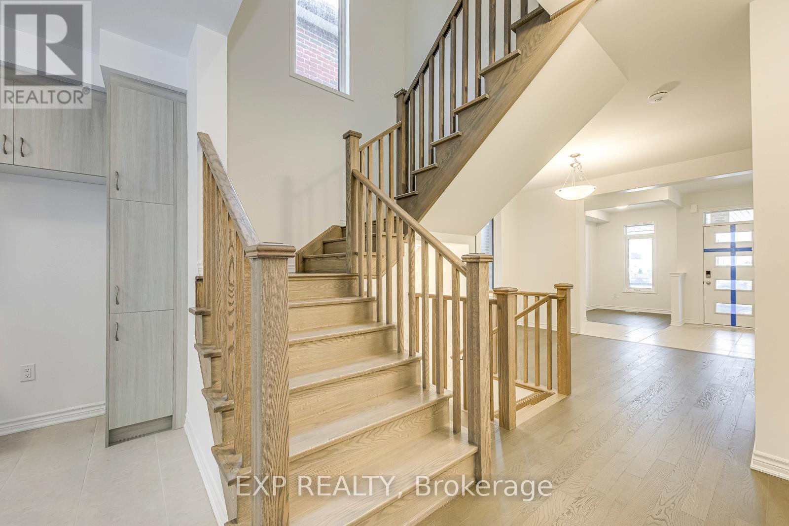 1313 Whitlock Avenue, Milton, Ontario  L9E 2H1 - Photo 19 - W12809084