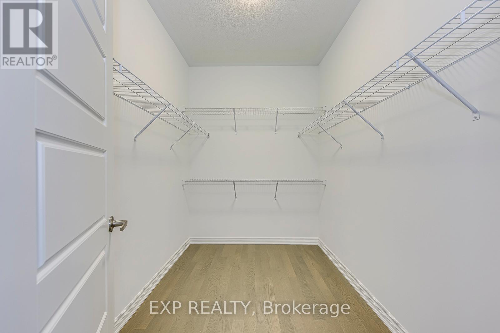 1313 Whitlock Avenue, Milton, Ontario  L9E 2H1 - Photo 25 - W12809084