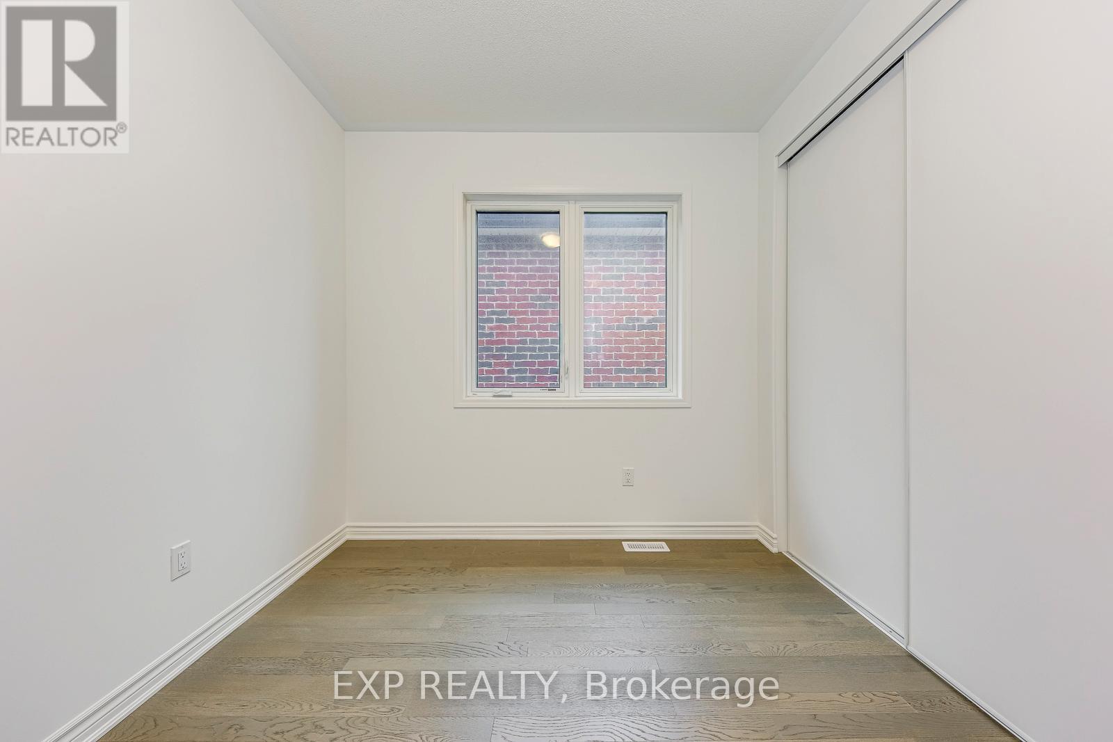 1313 Whitlock Avenue, Milton, Ontario  L9E 2H1 - Photo 29 - W12809084