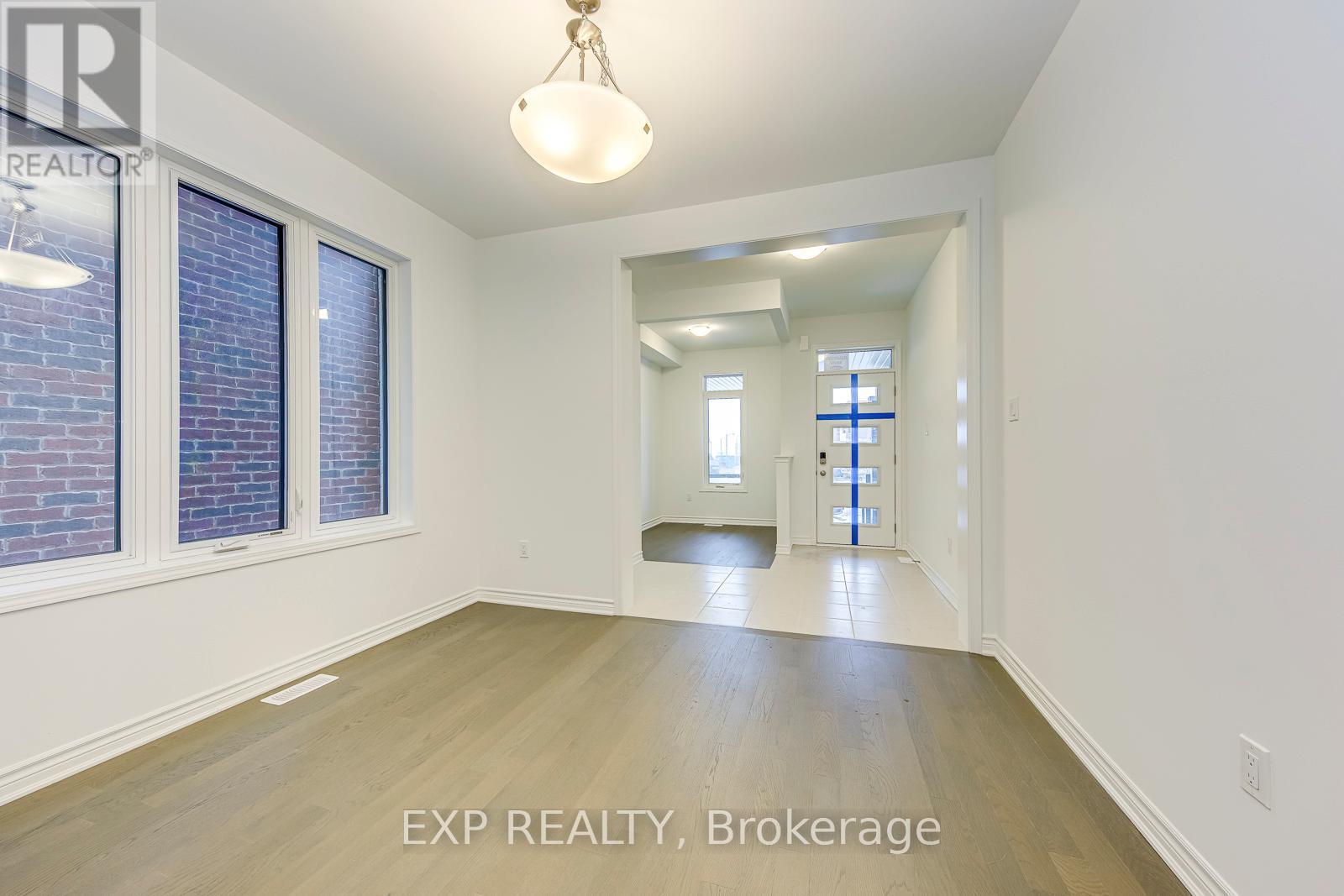 1313 Whitlock Avenue, Milton, Ontario  L9E 2H1 - Photo 6 - W12809084