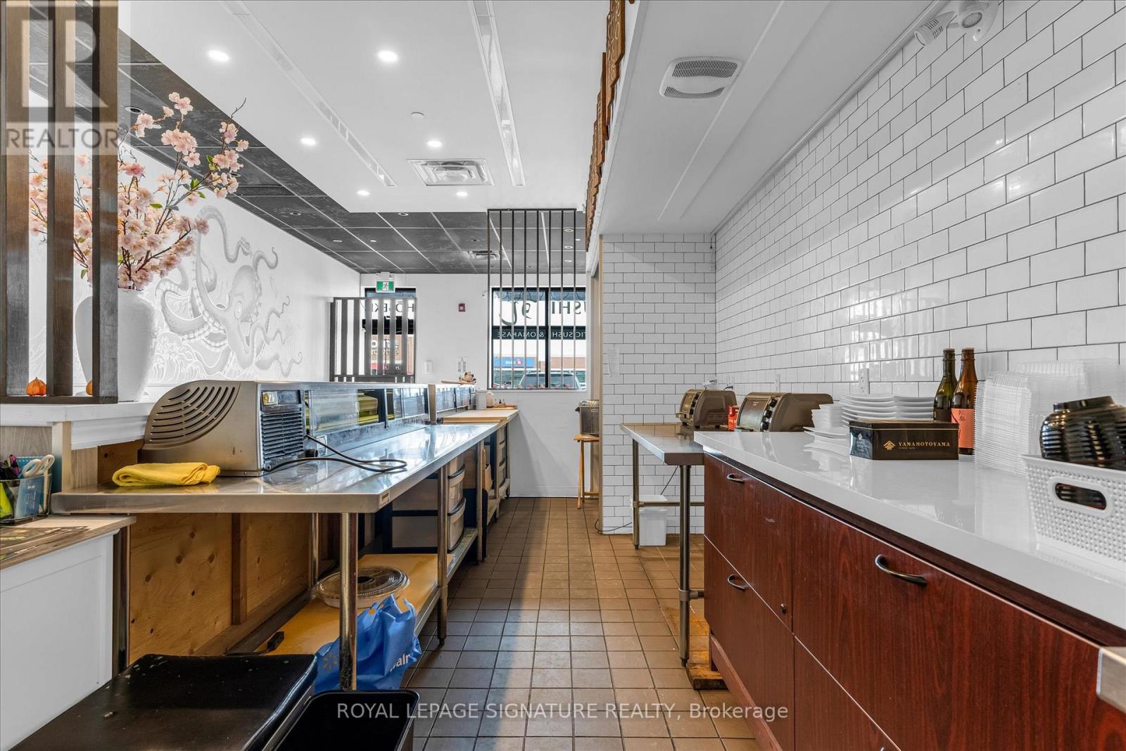 103 - 491 Appleby Line, Burlington, Ontario L7L 2Y1 - Photo 9 - W12809108