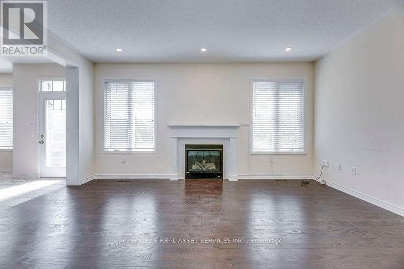 Upper - 52 Portman Street, Caledon, Ontario  L7C 4E4 - Photo 11 - W12809128