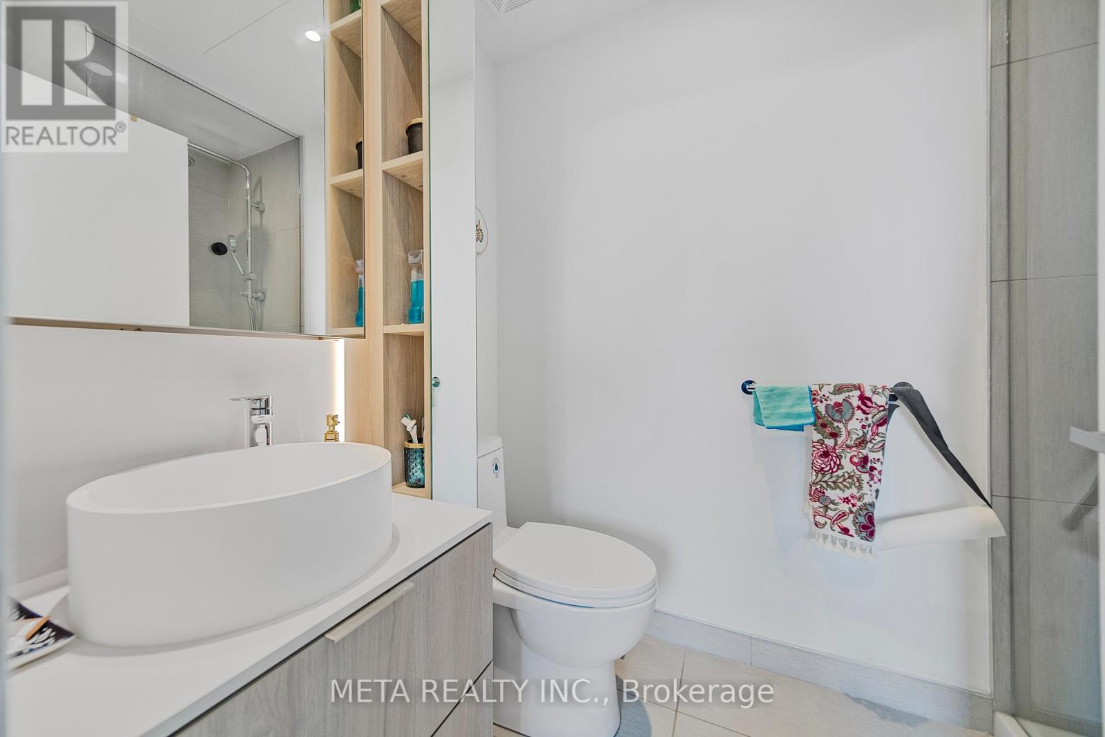 1412 - 28 Ann Street, Mississauga, Ontario  L5G 3G1 - Photo 11 - W12679640