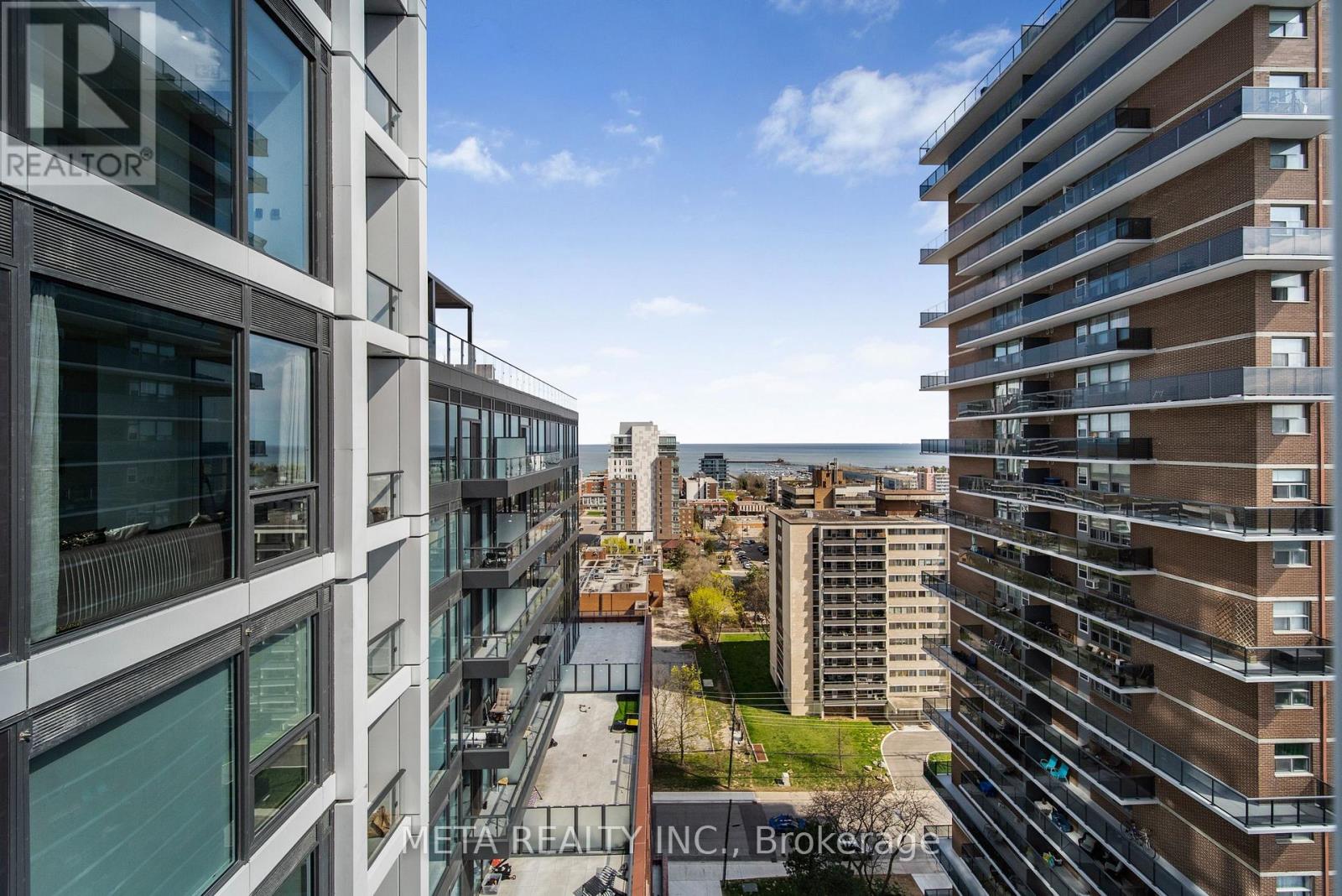 1412 - 28 Ann Street, Mississauga, Ontario  L5G 3G1 - Photo 17 - W12679640