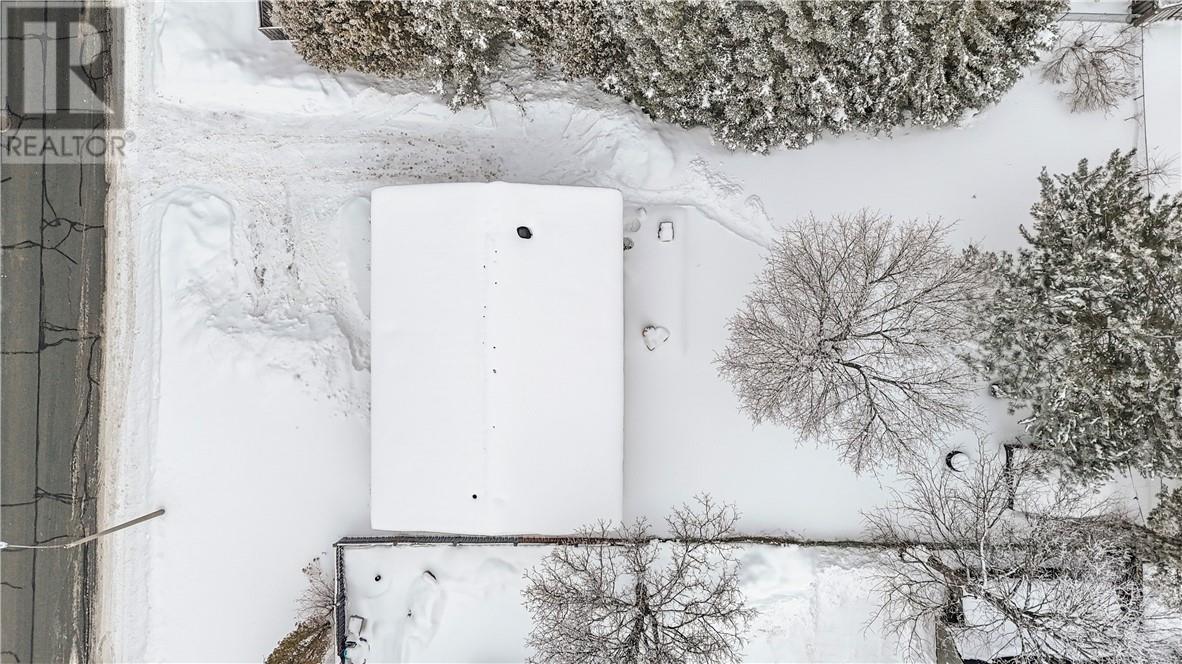 497 Bois Street, Espanola, Ontario  P5E 1A7 - Photo 5 - 2126495