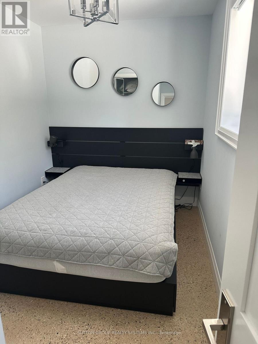 1054 Lawson Road, Tiny, Ontario  L0L 1P0 - Photo 8 - S12809164