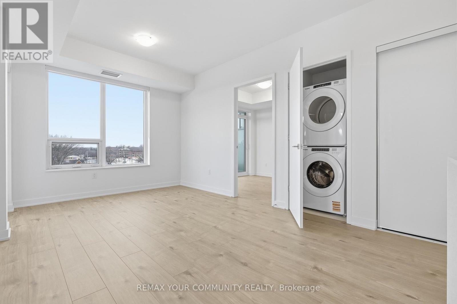 521 - 500 Plains Road E, Burlington, Ontario  L7T 2E1 - Photo 10 - W12809150