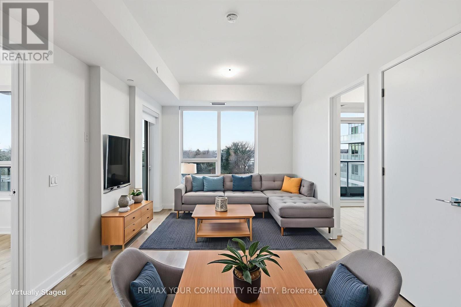 521 - 500 Plains Road E, Burlington, Ontario  L7T 2E1 - Photo 4 - W12809150