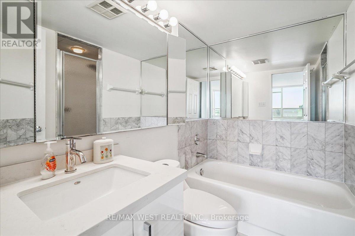 504 - 30 Malta Avenue, Brampton, Ontario  L6Y 4S5 - Photo 8 - W12809162